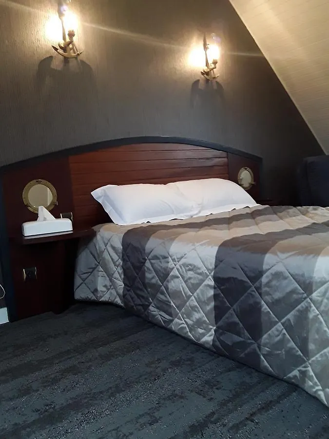 Hotel Les Ondines Saint-Guénolé Francia