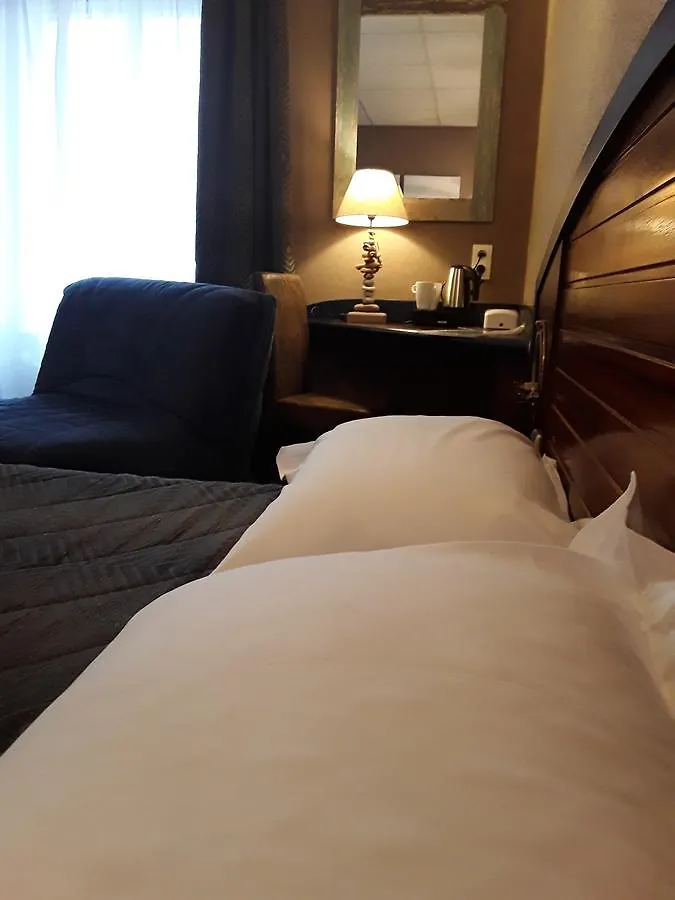 Les Ondines Hotel Saint-Guenole 2*,  France
